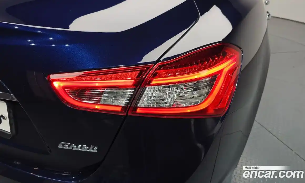 Maserati Ghibli 2020 3.0 гидро, фото 8