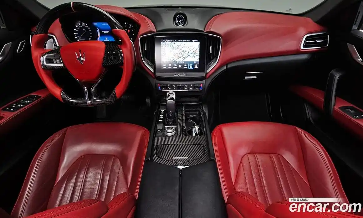 Maserati Ghibli 2020 3.0 гидро, фото 9