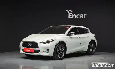 Infiniti Q30 2.0 Premium