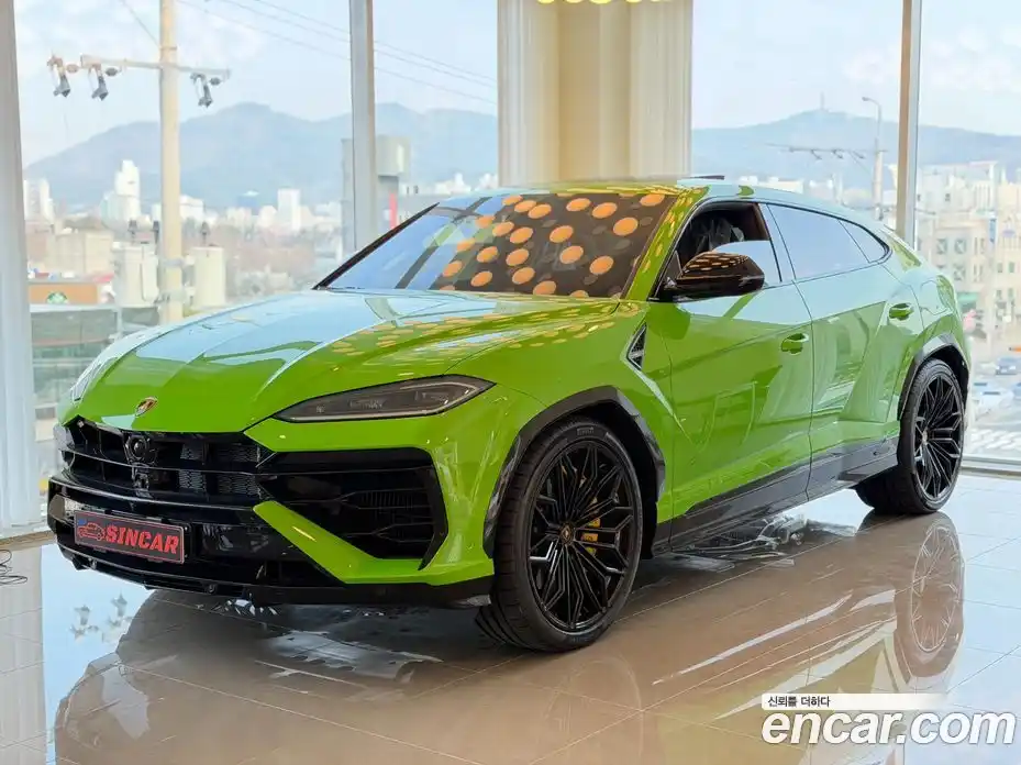 Lamborghini Urus 2026 4.0 гидро, фото 3