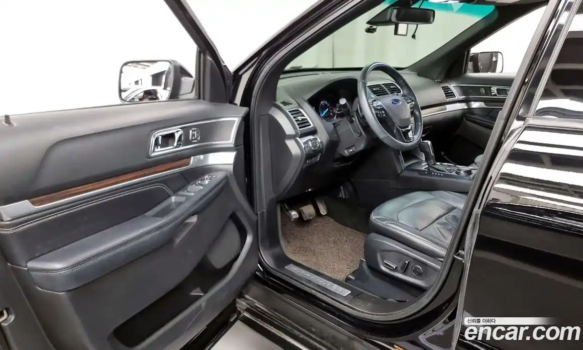 Ford Explorer 2017 2.3 гидро в Москве № 255618, фото 10