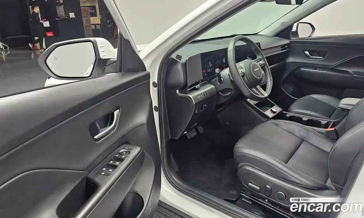 Hyundai Kona 2024 1.6 гидро в Москве, фото 11