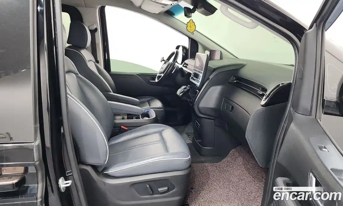 Hyundai Staria 2021 2.2 гидро в Москве, фото 11