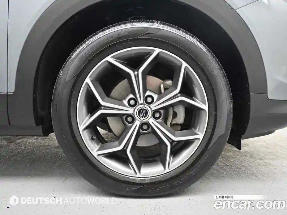 SsangYong Korando 2019 1.6 гидро в Москве, фото 5