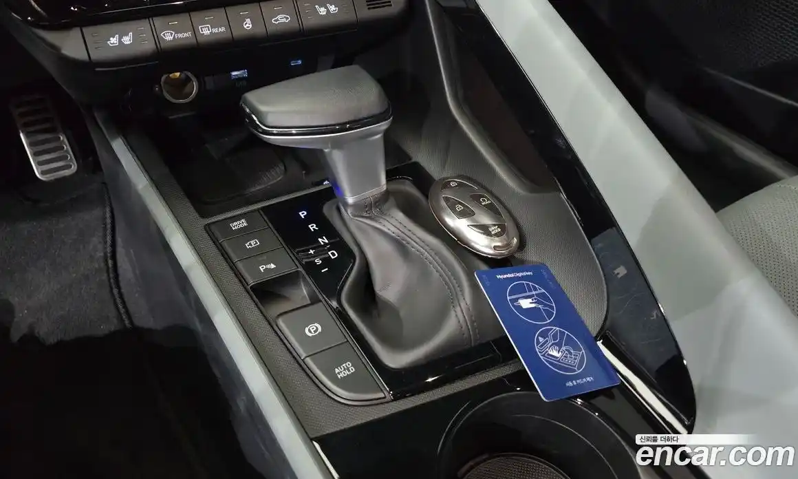 Hyundai Avante 2023 1.6 гидро в Москве № 1464816, фото 9