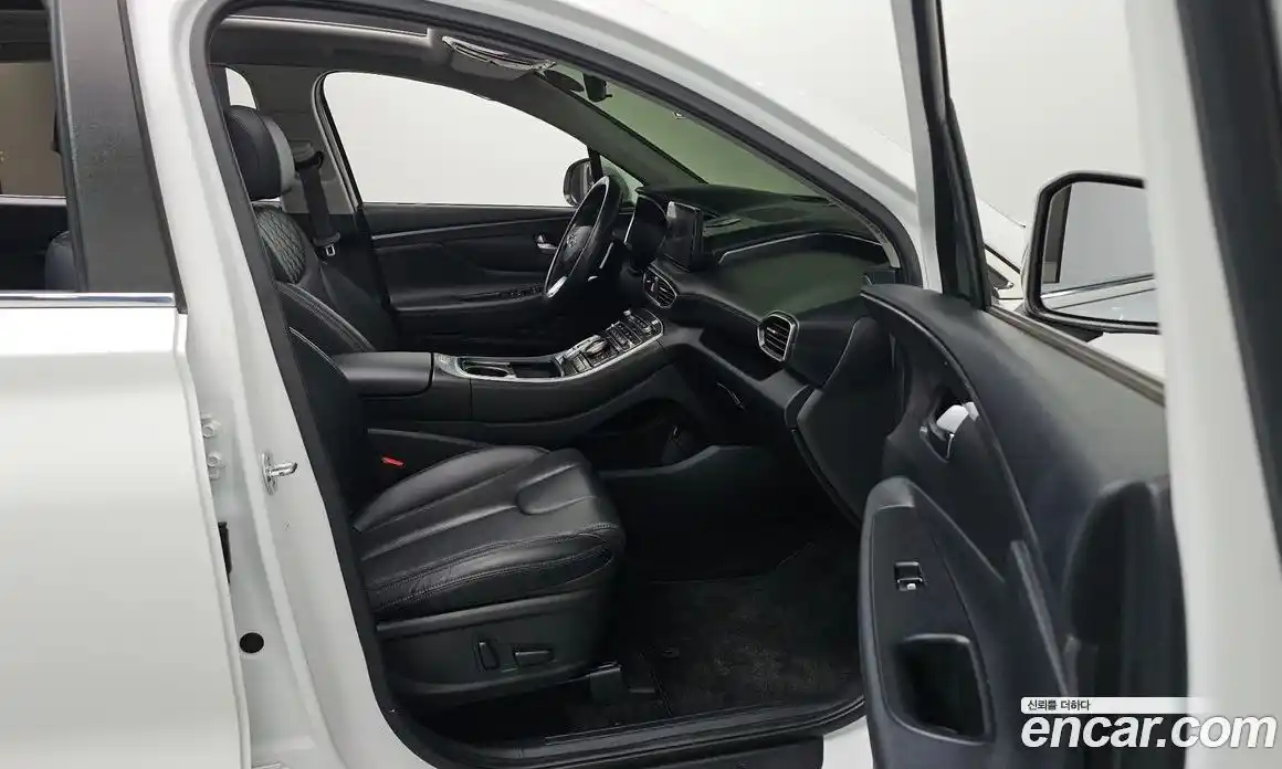 Hyundai Santa Fe 2021 2.2 гидро в Москве № 1464827, фото 24