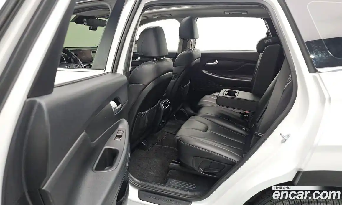 Hyundai Santa Fe 2021 2.2 гидро в Москве № 1464827, фото 25