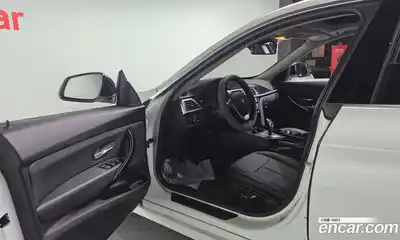 BMW 3-Series 2020 2.0 гидро в Москве № 1468492, миниатюра 10