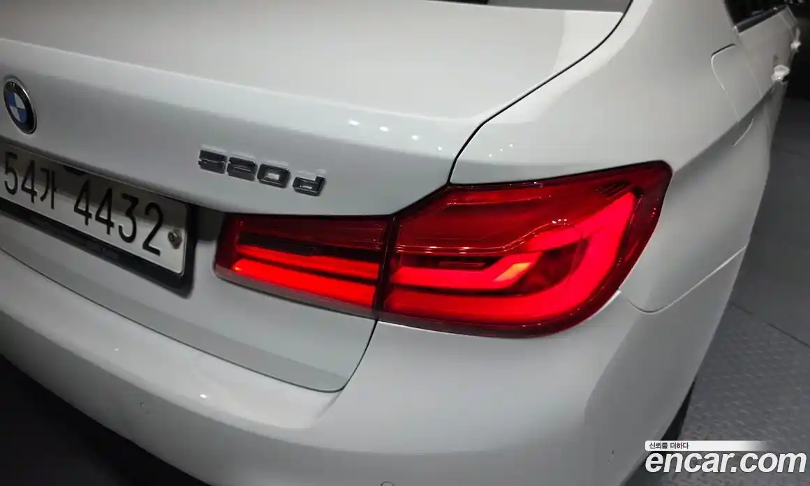 BMW 5-Series 2018 2.0 гидро в Москве № 1468631, фото 9