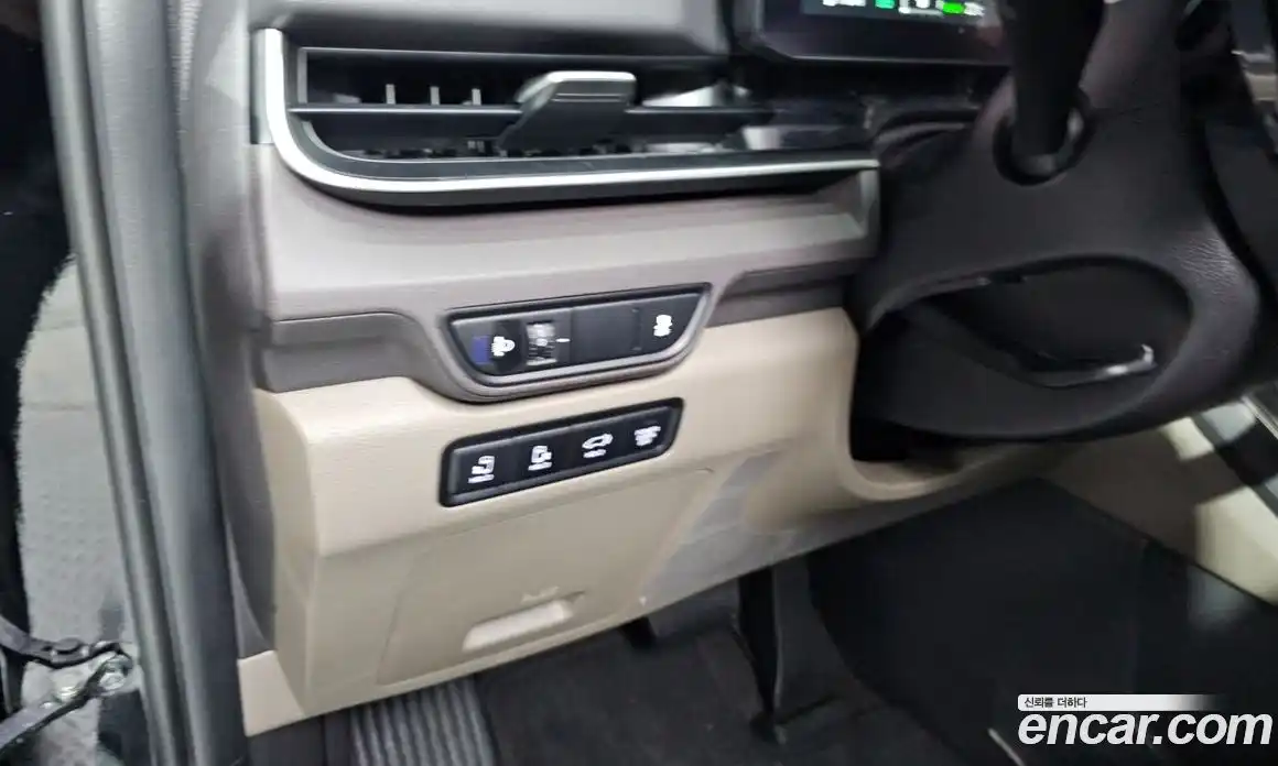 Kia Canival 2024 1.6 гидро в Москве, фото 22