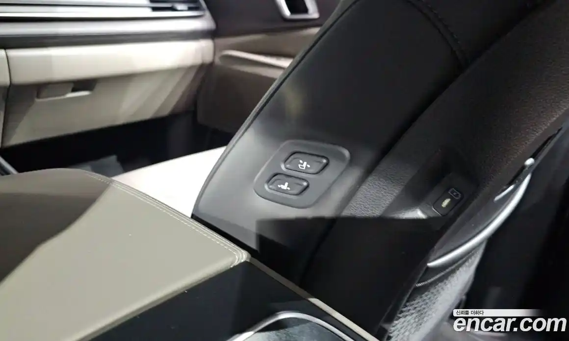 Kia Canival 2024 1.6 гидро в Москве, фото 28