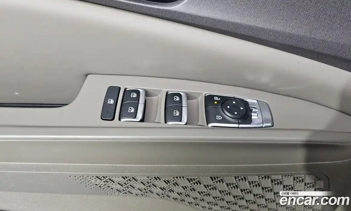 Kia Canival 2024 1.6 гидро в Москве, фото 29