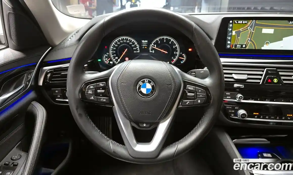 BMW 5-Series 2018 2.0 гидро в Москве № 159342, фото 13