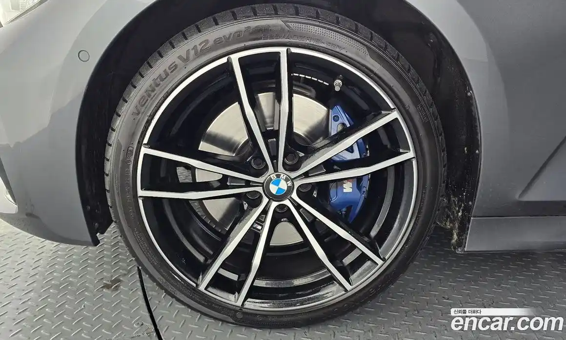 BMW 3-Series 2019 2.0 гидро в Москве, фото 4