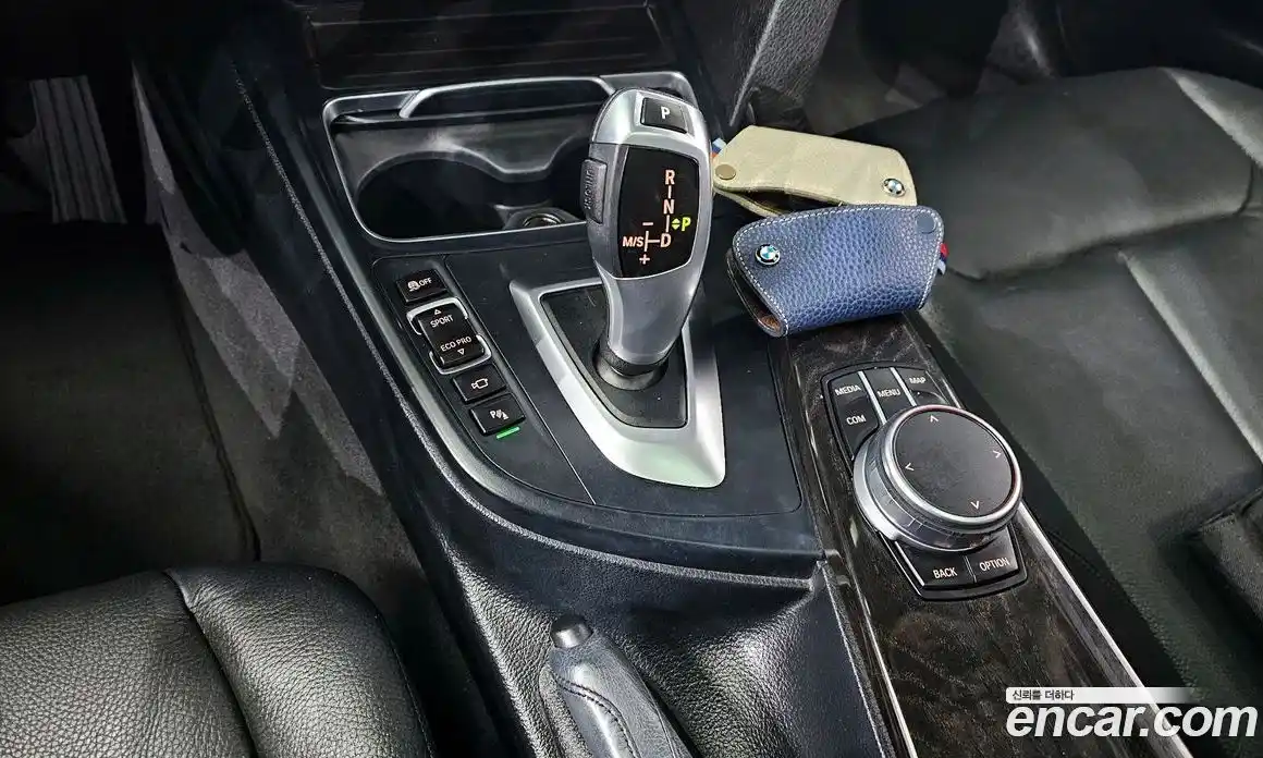 BMW 3-Series 2018 2.0 гидро в Москве № 159385, фото 9