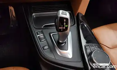 BMW 3-Series 2018 2.0 гидро в Москве № 159479, миниатюра 9