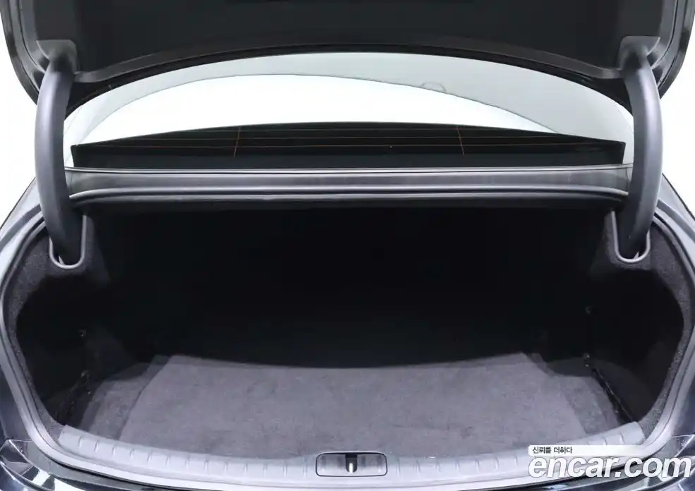 Genesis G80 2023 3.5 гидро, фото 12