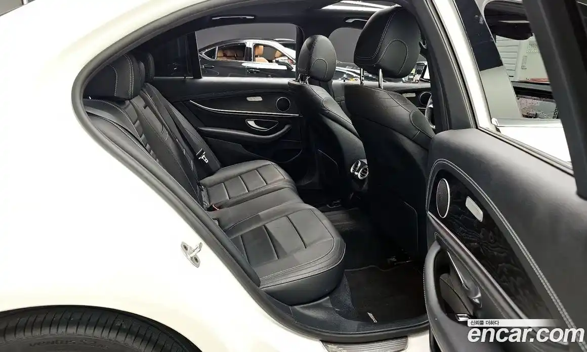 Mercedes-Benz E-Class 2020 1.9 гидро в Москве, фото 12