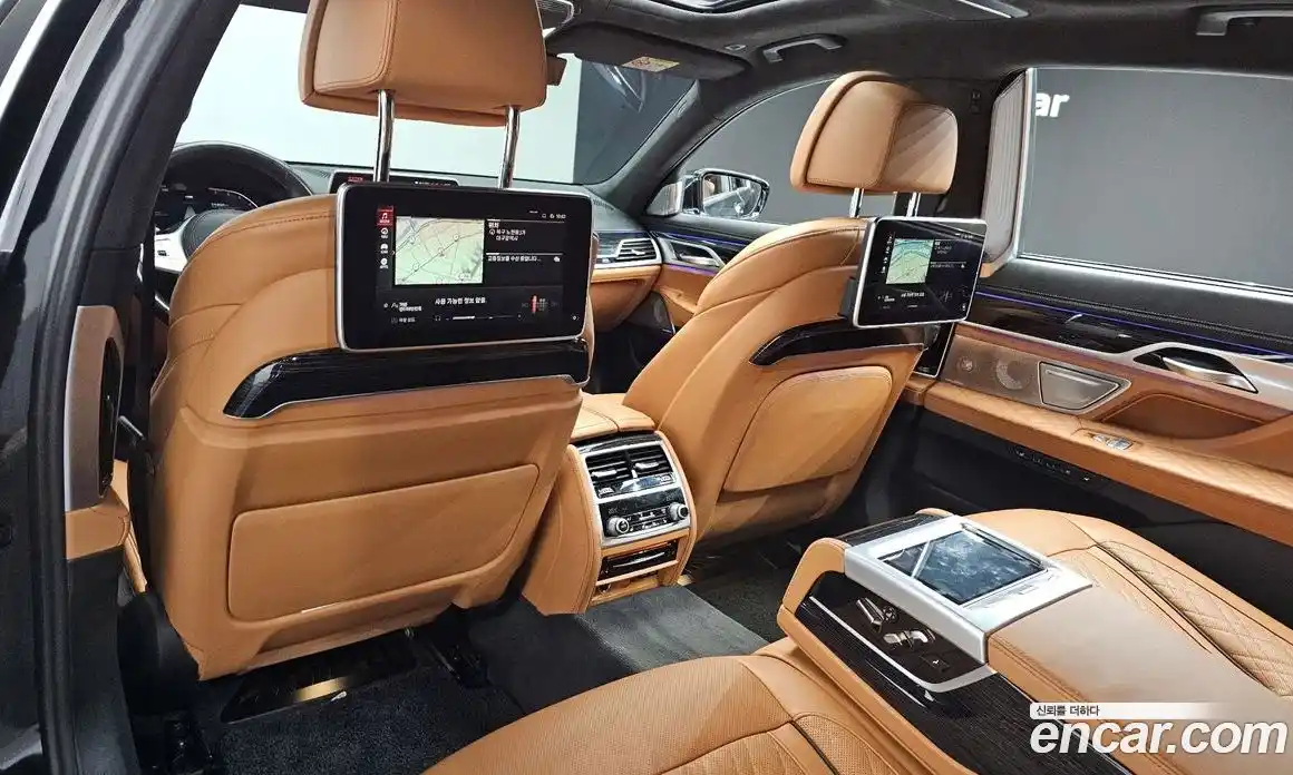 BMW 7-Series 2022 3.0 гидро в Москве, фото 18