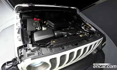 Jeep Wrangler 2023 2.0 гидро в Москве № 169395, миниатюра 6