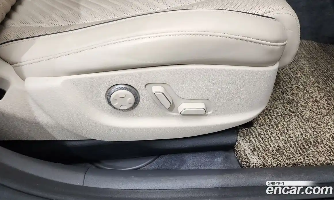 Genesis G80 2023 2.5 гидро, фото 40