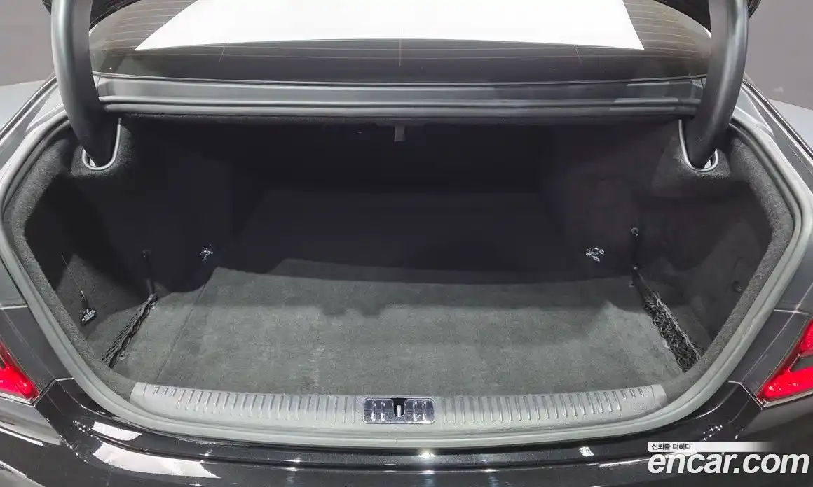 Genesis G90 2020 3.8 гидро в Москве, фото 32