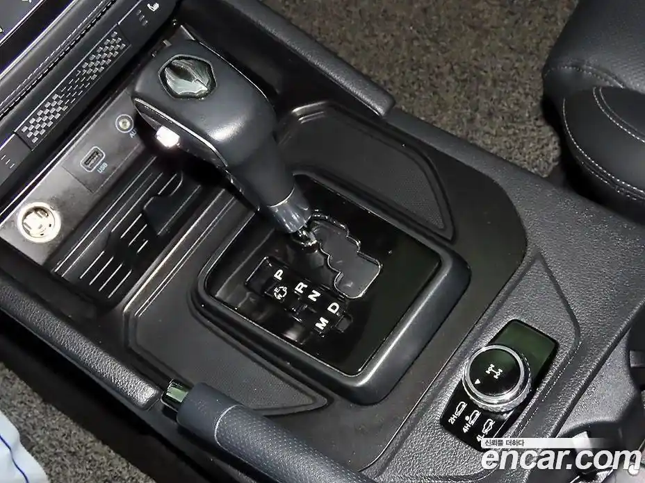 SsangYong Rexton 2019 2.2 гидро в Москве № 1833457, фото 15