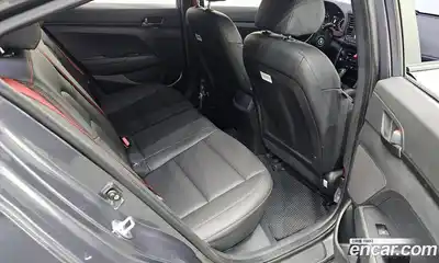 Hyundai Avante 2018 1.6 гидро в Москве № 1977230, миниатюра 12