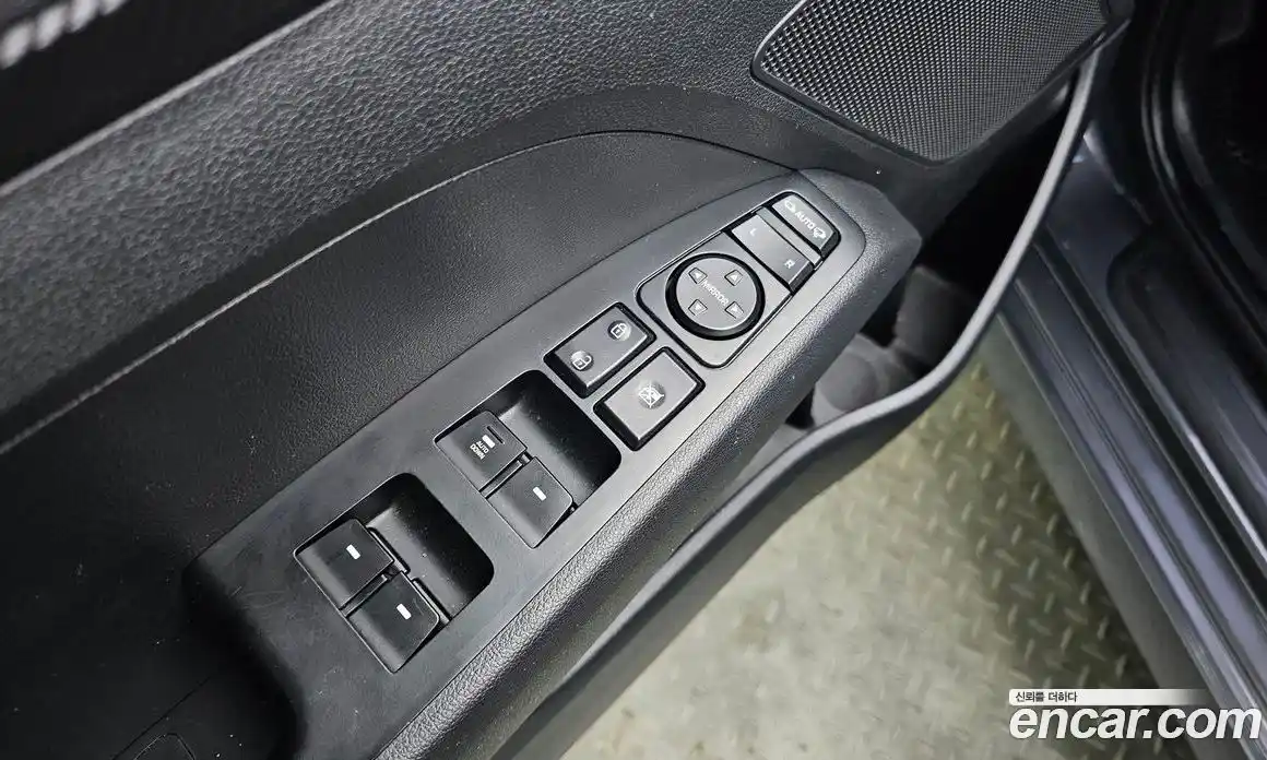 Hyundai Avante 2018 1.6 гидро в Москве № 1977230, фото 13