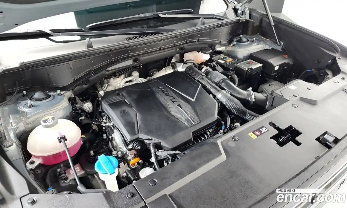 Hyundai Santa Fe 2023 2.5 гидро в Москве № 1977236, фото 6