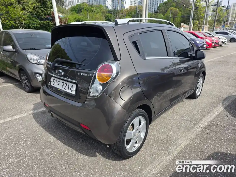 Chevrolet Spark 2011 1.0 гидро в Москве, фото 4