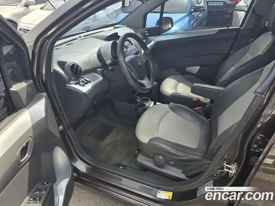 Chevrolet Spark 2011 1.0 гидро в Москве, фото 7