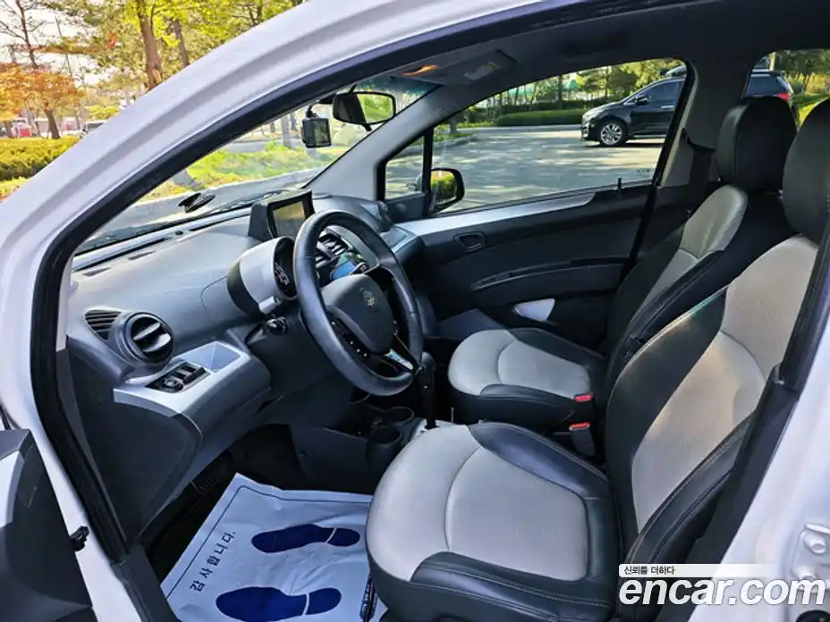 Chevrolet Spark 2011 1.0 гидро в Москве № 1979532, фото 17