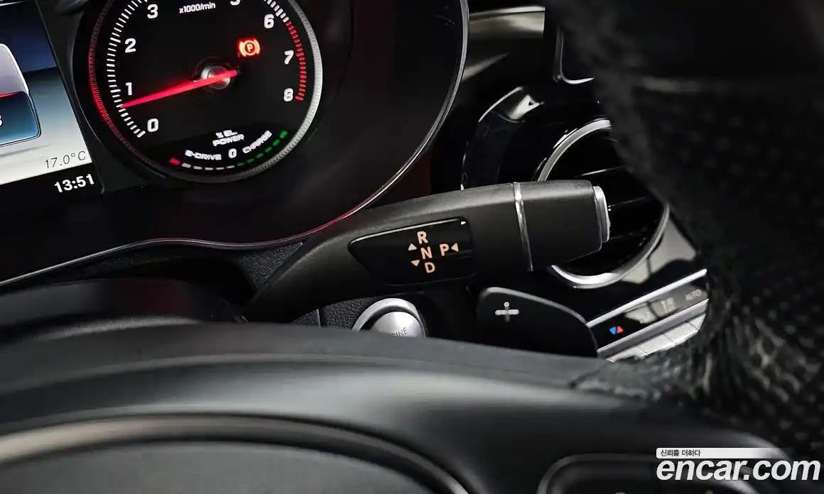 Mercedes-Benz GLC-Class 2018 2.0 гидро в Москве, фото 12