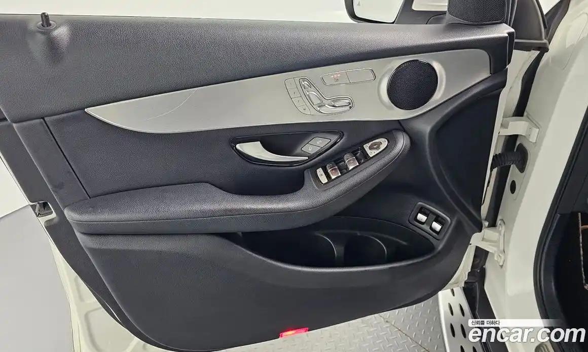 Mercedes-Benz GLC-Class 2018 2.0 гидро в Москве, фото 14