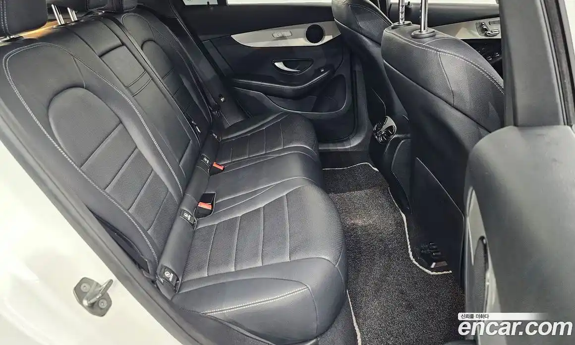 Mercedes-Benz GLC-Class 2018 2.0 гидро в Москве, фото 16