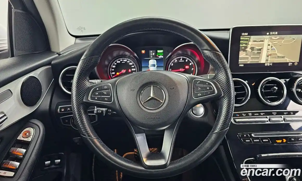 Mercedes-Benz GLC-Class 2018 2.0 гидро в Москве, фото 19