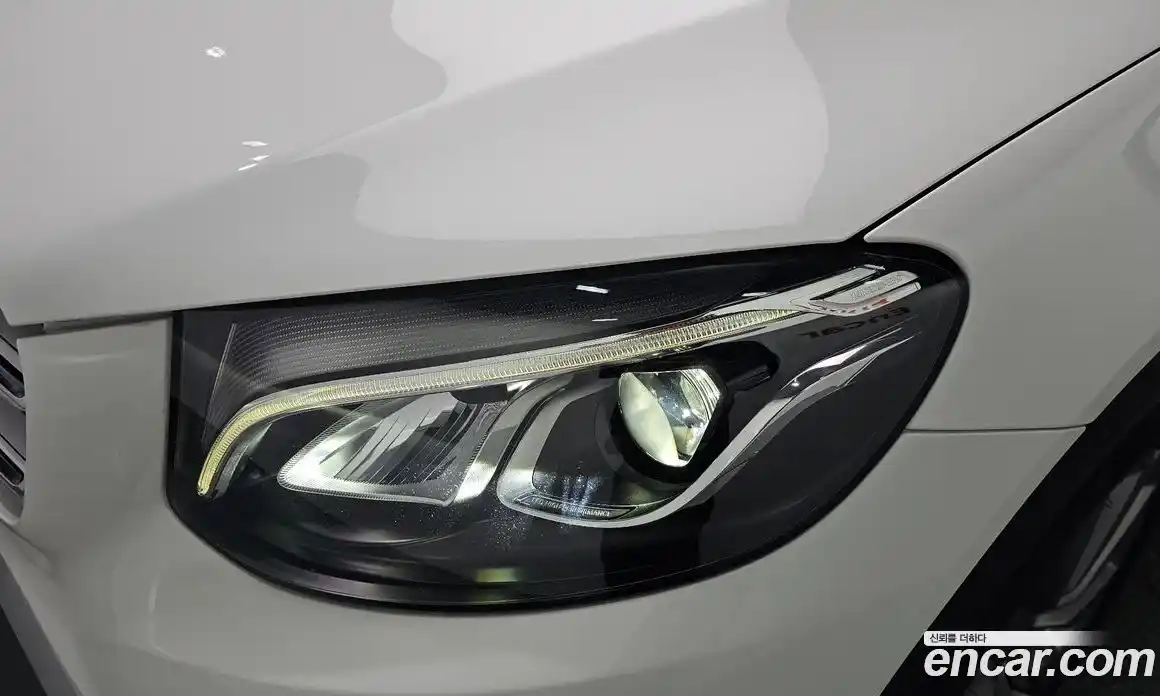 Mercedes-Benz GLC-Class 2018 2.0 гидро в Москве, фото 8