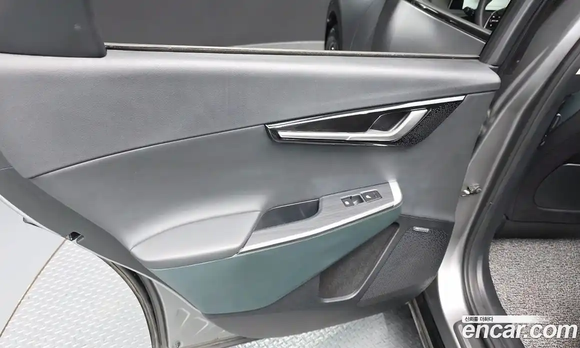 Kia EV6 2023 0.1 гидро в Москве, фото 15