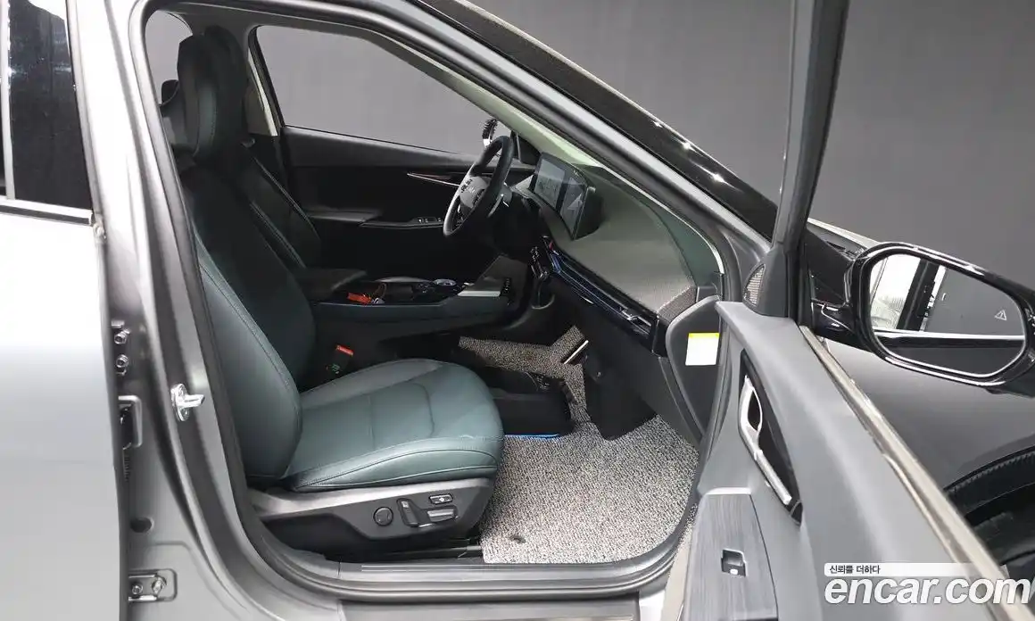 Kia EV6 2023 0.1 гидро в Москве, фото 17