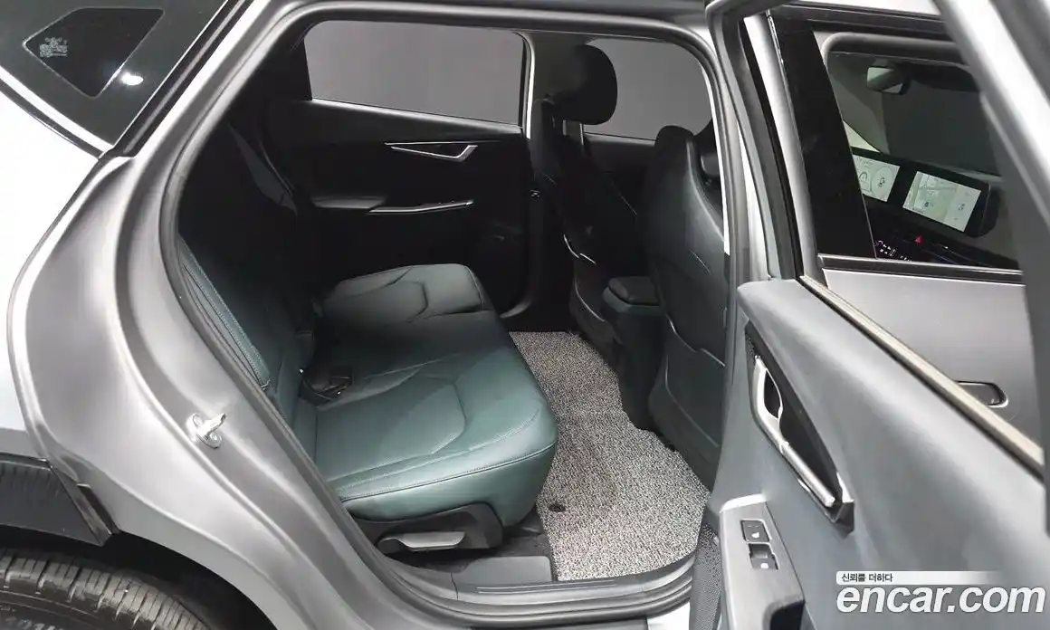 Kia EV6 2023 0.1 гидро в Москве, фото 18