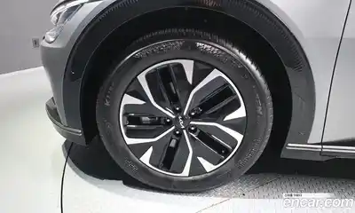 Kia EV6 2023 0.1 гидро в Москве, миниатюра 5