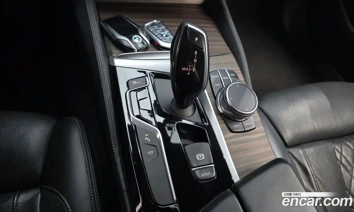 BMW 5-Series 2017 2.0 гидро в Москве, фото 9