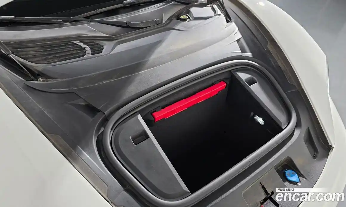 Porsche Taycan 2022 0.1 гидро в Москве, фото 6