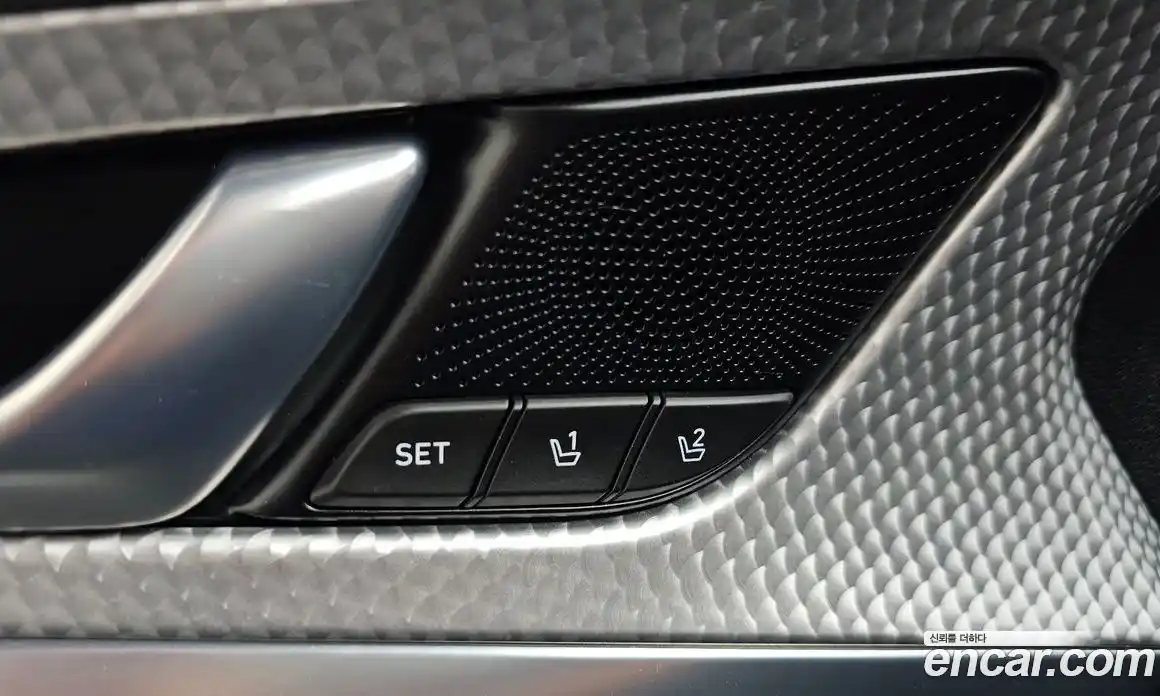 Genesis G70 2022 2.0 гидро в Москве, фото 32