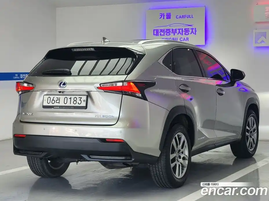Lexus NX 2016 2.5 гидро в Москве № 214827, фото 15