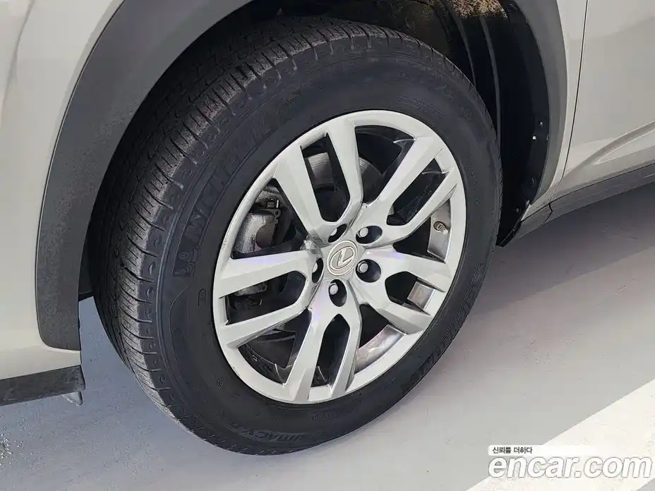 Lexus NX 2016 2.5 гидро в Москве № 214827, фото 20