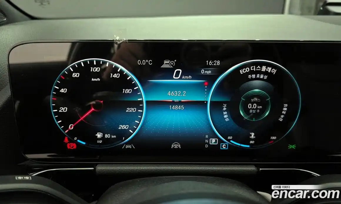 Mercedes-Benz GLA-Class 2023 2.0 гидро в Москве, фото 8