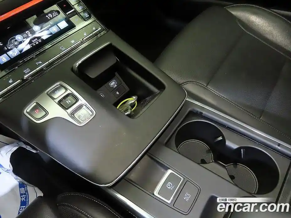 Hyundai Grandeur 2021 2.5 гидро в Москве № 2196449, фото 12