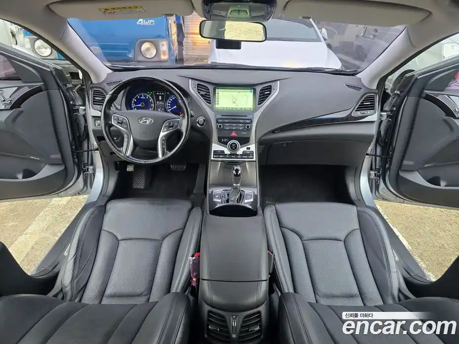 Hyundai Grandeur 2015 3.0 гидро в Москве № 2196629, фото 13